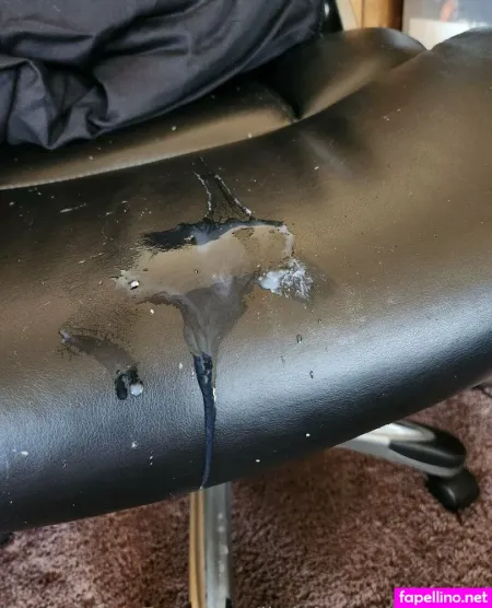 Littlelavenderlemon OnlyFans Thumbnail #YbRi3j7YmF