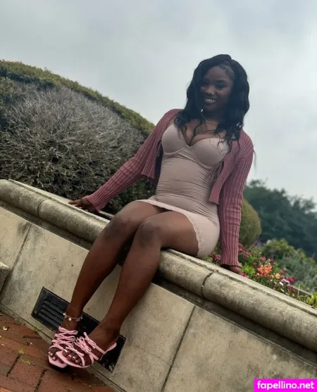 Littlelaya OnlyFans Thumbnail #4CtPEjiNWk