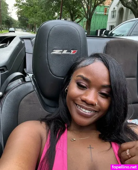 Littlelaya OnlyFans Thumbnail #FScRqby00C