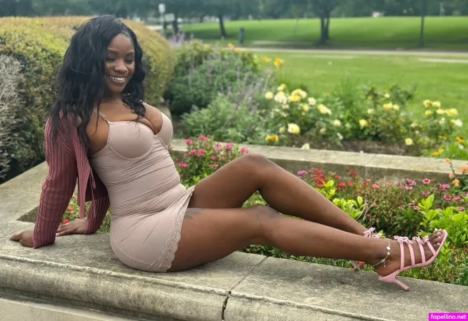 Littlelaya OnlyFans Thumbnail #JErgJDTsKQ