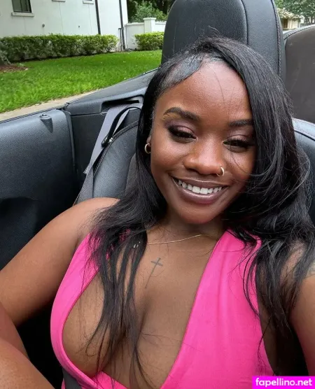 Littlelaya OnlyFans Thumbnail #Rf04ippTDh