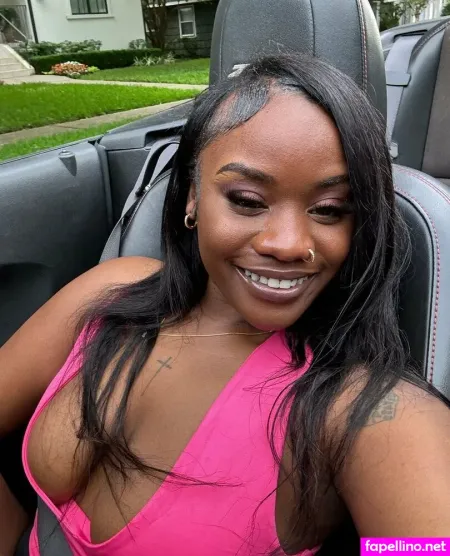 Littlelaya OnlyFans Thumbnail #wrIvpq8JiT