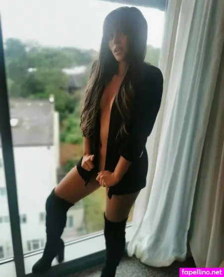 Littleleah100 2 OnlyFans Thumbnail #BrK0Vp5R58