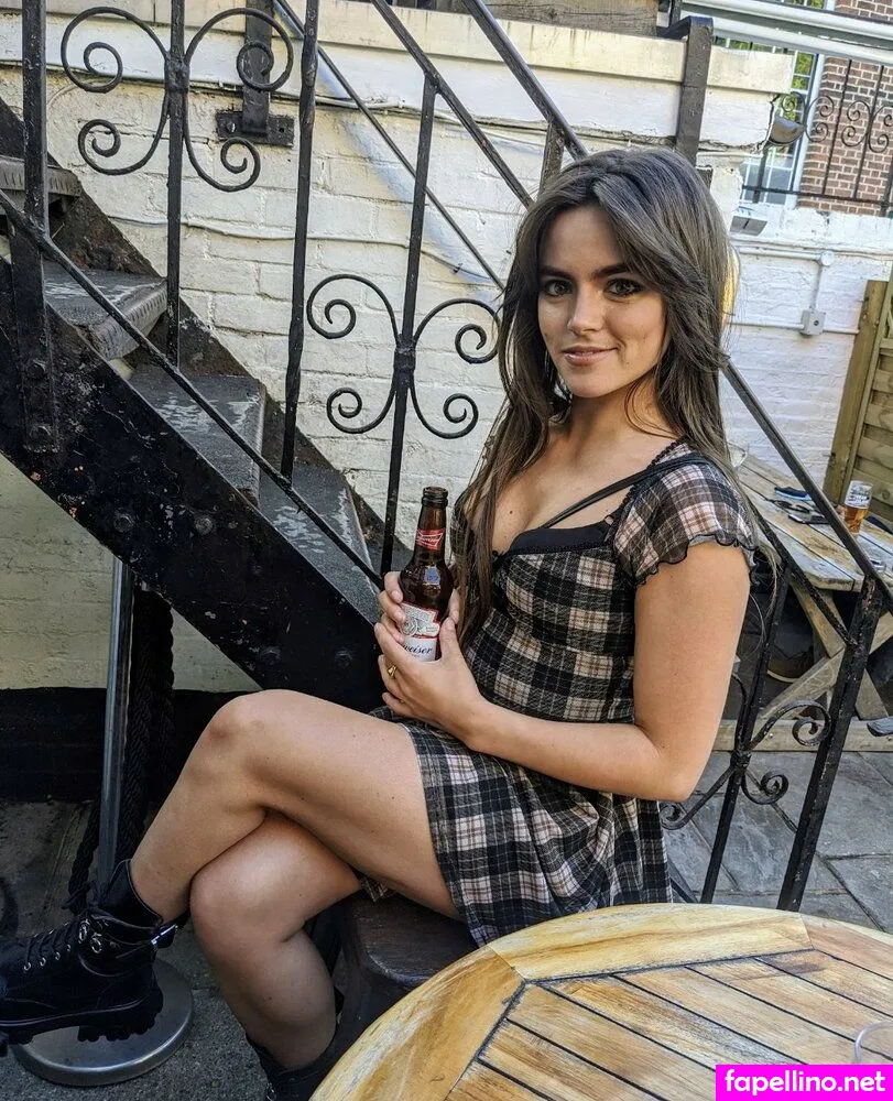 little_leah__, littleleah100 Nude Leaked OnlyFans Photo #CM2JHeYKwi