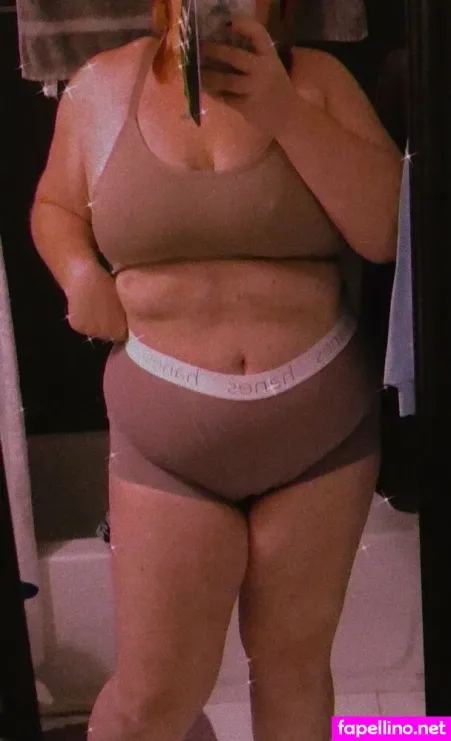 Littlelibrarienne OnlyFans Thumbnail #HMr0OTY2Cm