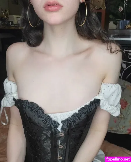 Littlelightbug OnlyFans Thumbnail #RZzPH0Xame