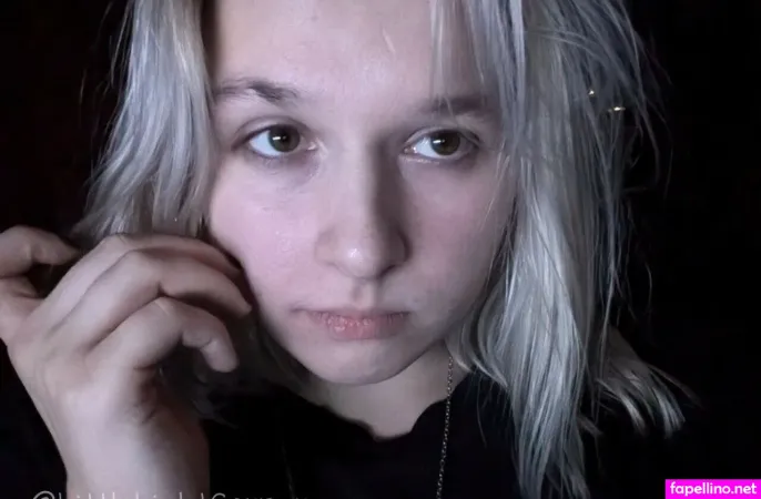 Littlelightcorner OnlyFans Thumbnail #iIybCFbHnz