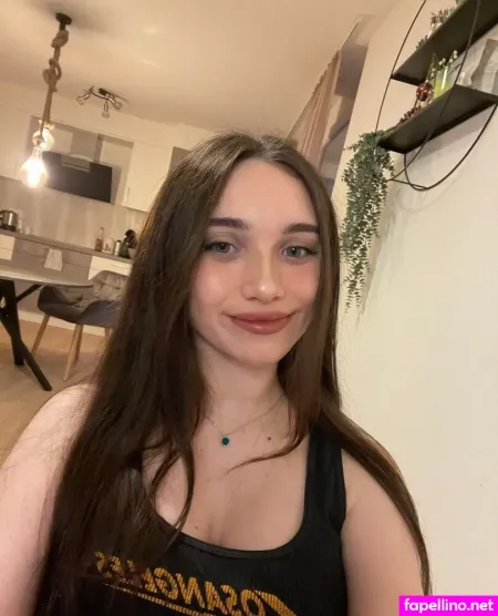 Littlelitgina OnlyFans Thumbnail #AXtMU0Y6xa