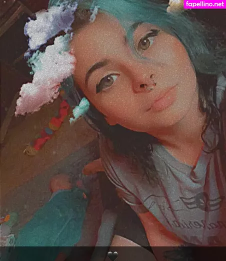 Littlemadds26 OnlyFans Thumbnail #Ryd9InwzyS