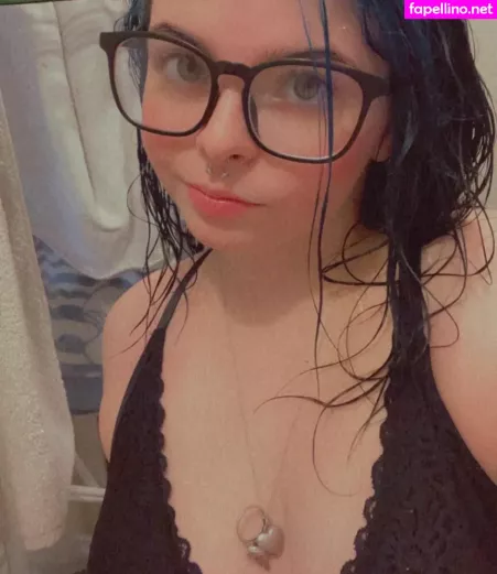Littlemadds26 OnlyFans Thumbnail #kAsA3hezgJ