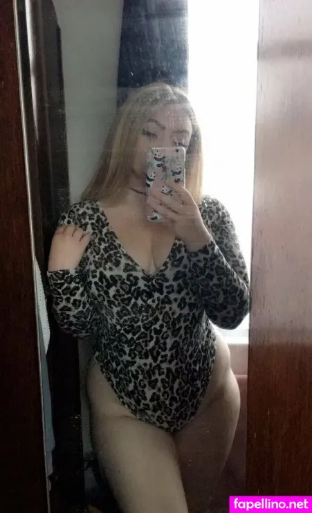 Littlemilly21 OnlyFans Thumbnail #90gXH7OBV0