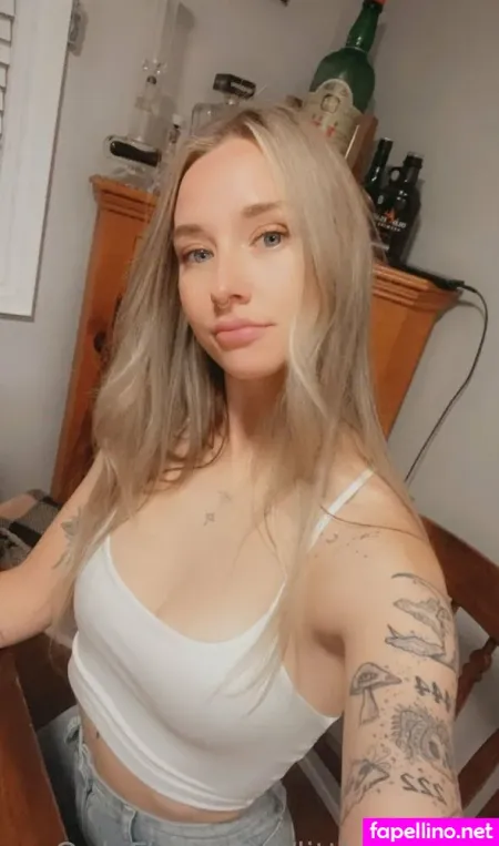 Littleminx22 OnlyFans Thumbnail #uFCshUUBP3