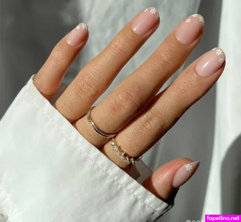 Littlemiss OnlyFans Thumbnail #FR5Bv0ES7b