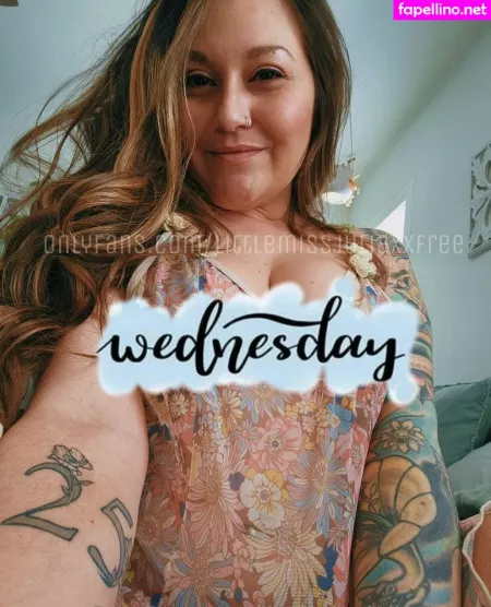 Littlemissjuliaxxfree OnlyFans Thumbnail #6yU6QeTQ5s