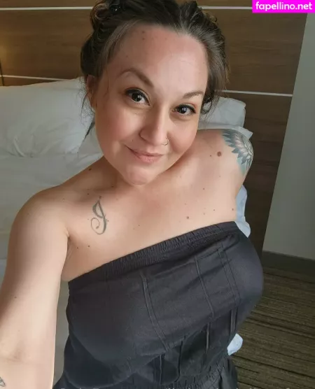 Littlemissjuliaxxfree OnlyFans Thumbnail #LMnvMtQhTW