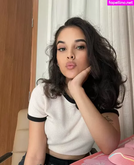 Littlemisskimmy OnlyFans Thumbnail #E1CbABEPuT