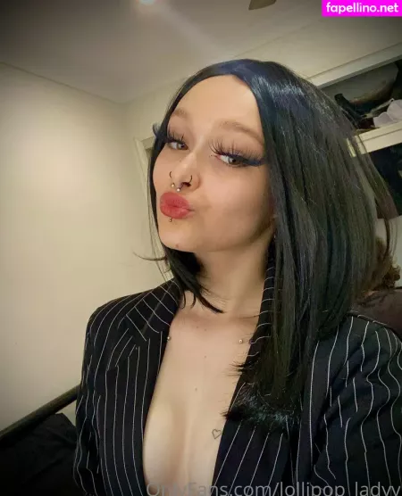 Littlemisslollii OnlyFans Thumbnail #QBIlIgaqjZ