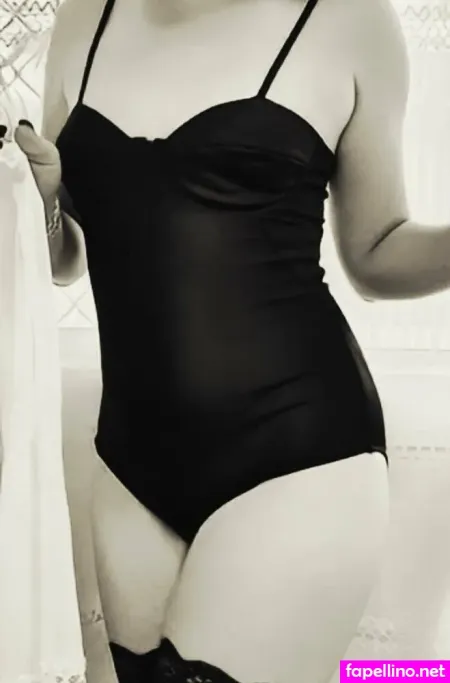 Littlemissmalta OnlyFans Thumbnail #Gp2ei8tlY9
