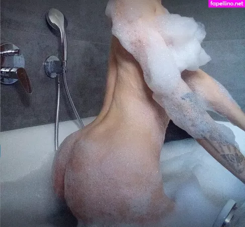 Littlemissnaughty OnlyFans Thumbnail #qBG8oFpMCH