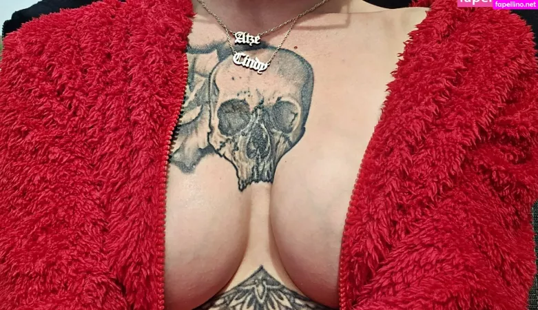 Littlemissnaughtytw OnlyFans Thumbnail #OeRUtOkmQn