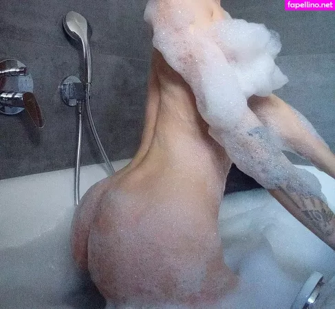 Littlemissnaughtytw OnlyFans Thumbnail #UsOl99m3P4