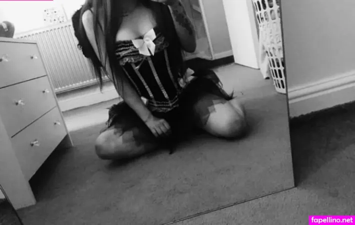 Littlemissrosee OnlyFans Thumbnail #YEPwRtxpap