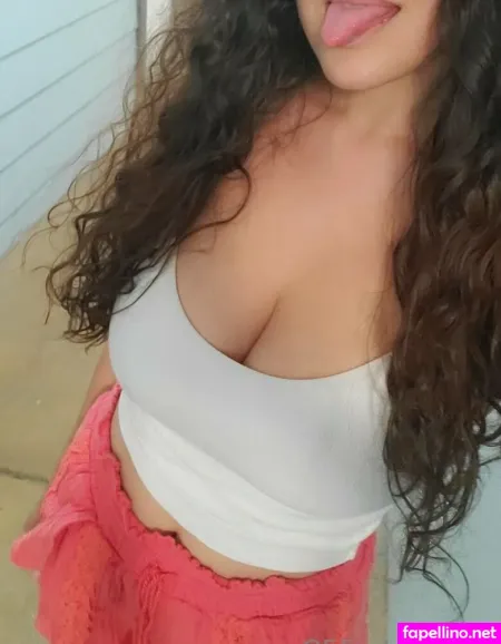Littlemisssize5 OnlyFans Thumbnail #EoXAOF4f4i