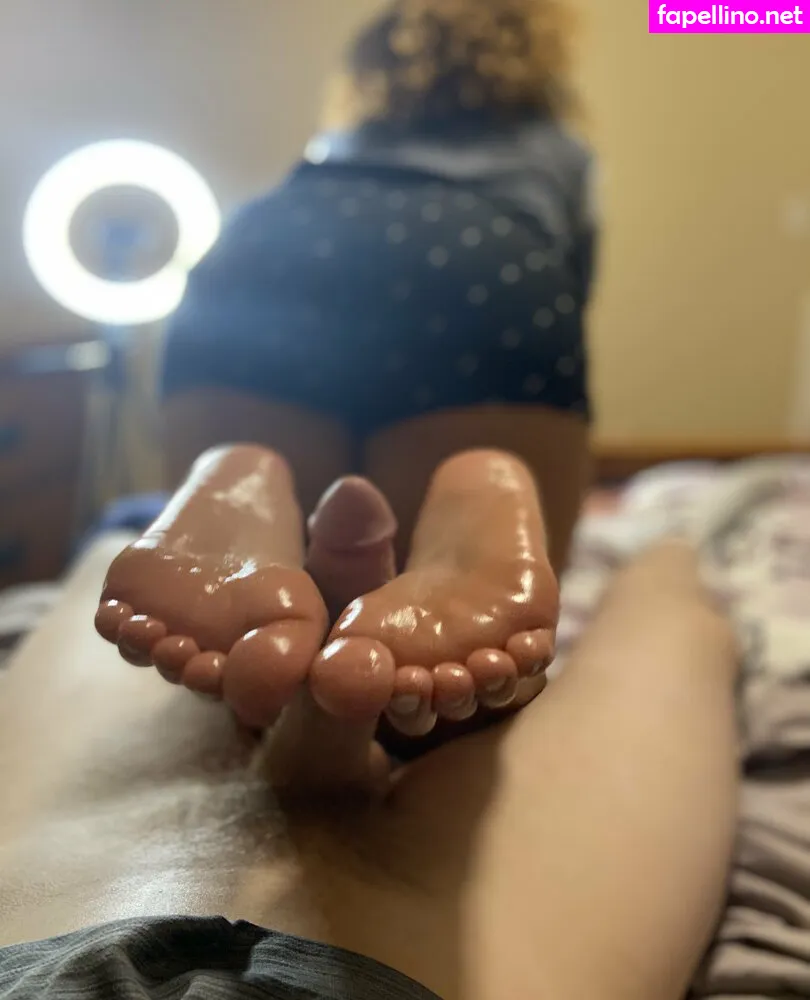 breyna_artist, littlepiggies7 Nude Leaked OnlyFans Photo #MaBxgiRYxG