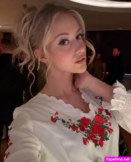 Littlepolilshangel 12 OnlyFans Thumbnail #819hkomI83