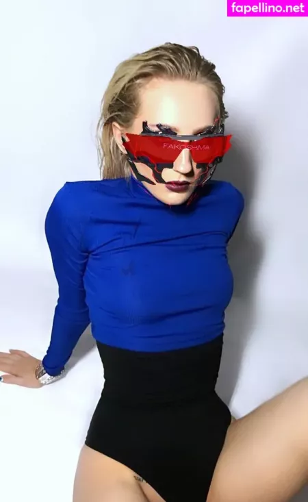 Littleponnypink OnlyFans Thumbnail #RWtiRC8N2k