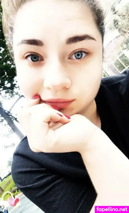 Littleprincessnatalie OnlyFans Thumbnail #2DejMcWjAC