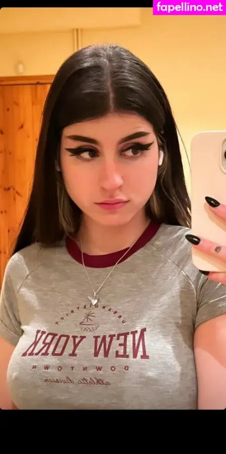 Littleragergirl OnlyFans Thumbnail #8X5mIJ898Q