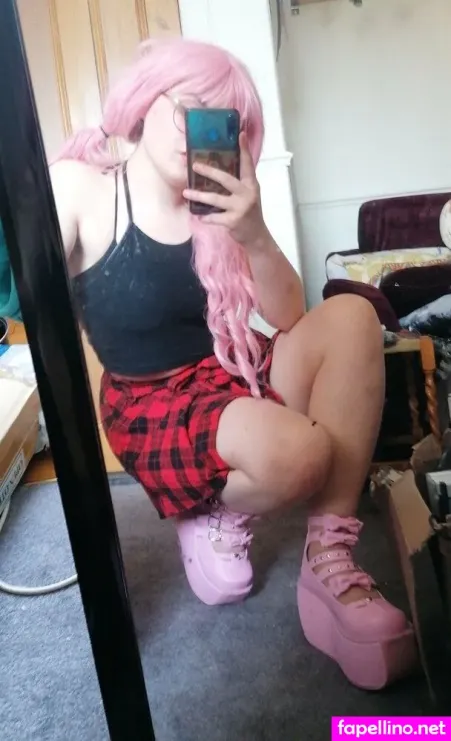 Littlered Rubyfree OnlyFans Thumbnail #dl7FZQ6XV0