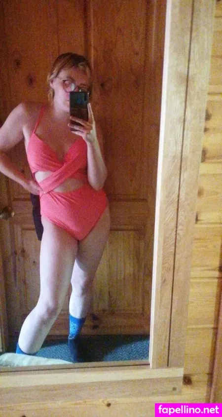 Littlered Rubyfree OnlyFans Thumbnail #zRcJqMkOFH