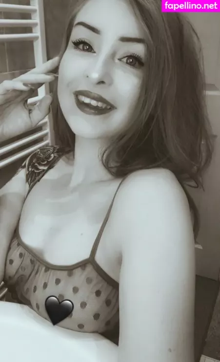 Littlered X OnlyFans Thumbnail #4UtQ1yixEC