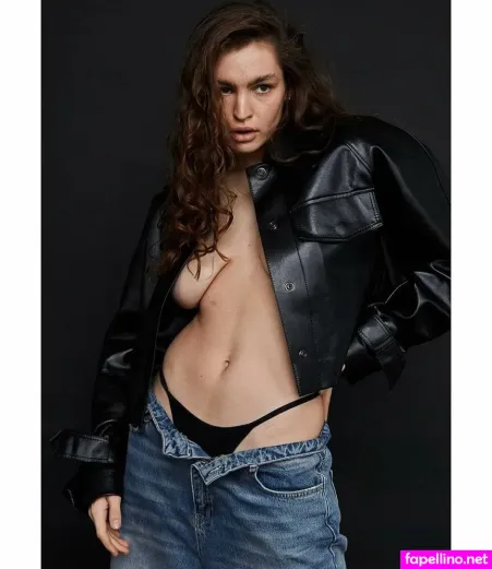 Littleroxy OnlyFans Thumbnail #VW7RDJNTyC