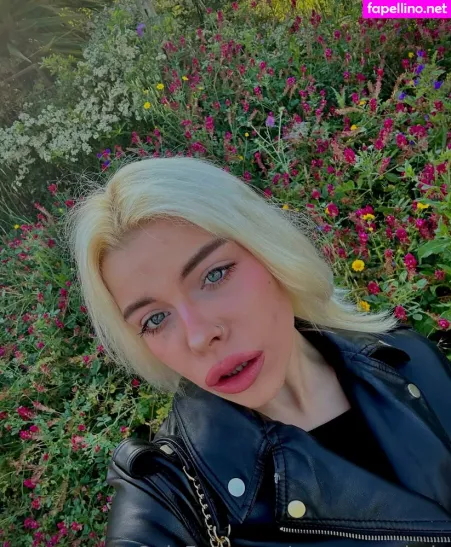 Littlesabrina OnlyFans Thumbnail #6VYLF6kdIT