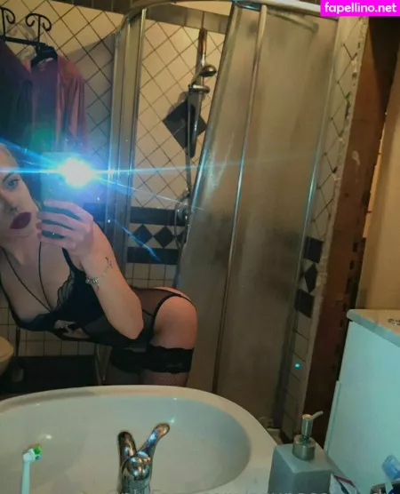 Littlesabrina OnlyFans Thumbnail #BZEE6aOqBD