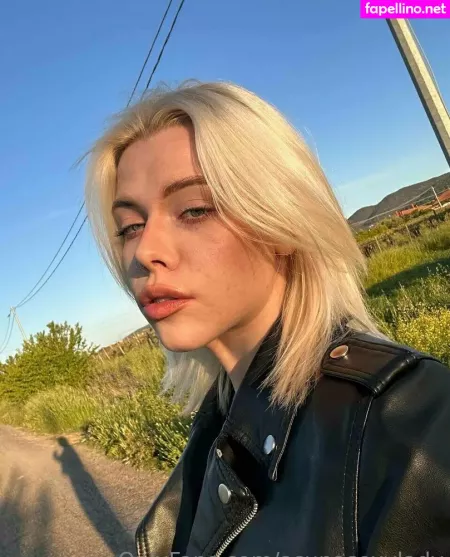 Littlesabrina OnlyFans Thumbnail #XNw8FvCY0D