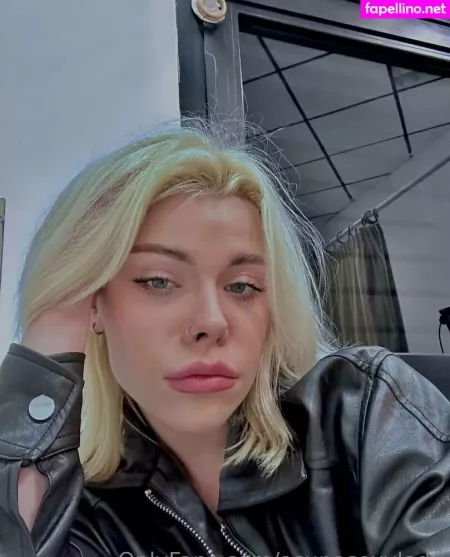 Littlesabrina OnlyFans Thumbnail #lXbaXbABW3