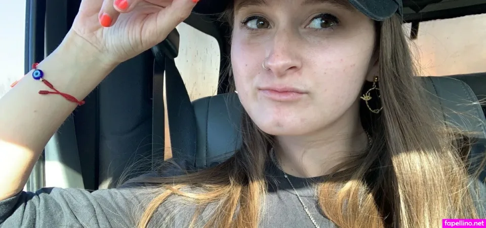 Littlesadiespade OnlyFans Thumbnail #CnzGb2Ky7u
