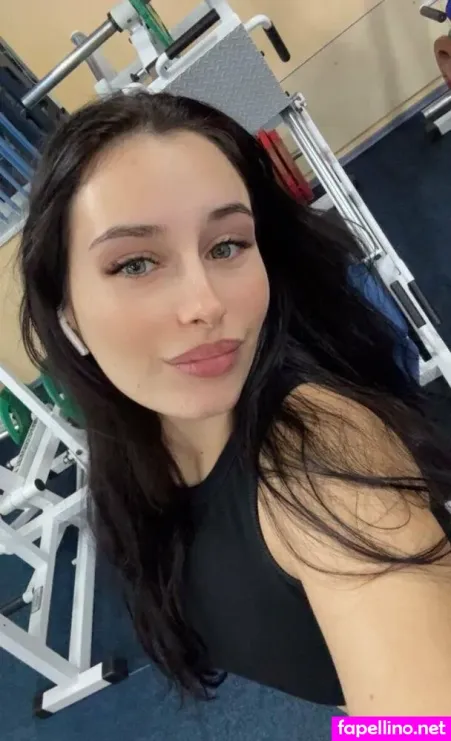 Littlesecrettt1 OnlyFans Thumbnail #NsorRcQu9v