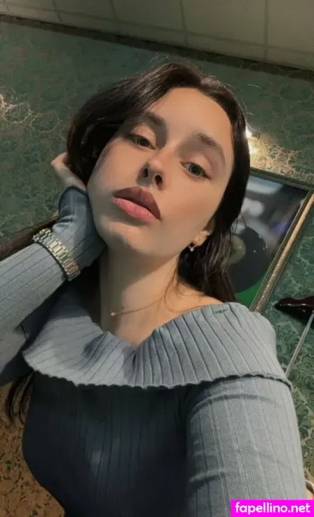 Littlesecrettt1 OnlyFans Thumbnail #zVeIidEBD4