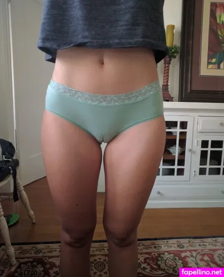 Littlesexypeach OnlyFans Thumbnail #zKLaZljEYB