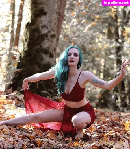 Littlesiha OnlyFans Thumbnail #2QU8nDLJmt