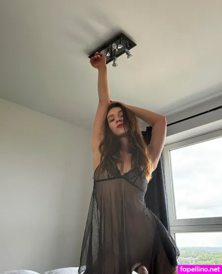 Littleslavicgirl OnlyFans Thumbnail #5QDKwt62KM