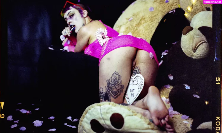 Littlespittle OnlyFans Thumbnail #nVWrvuDB9x