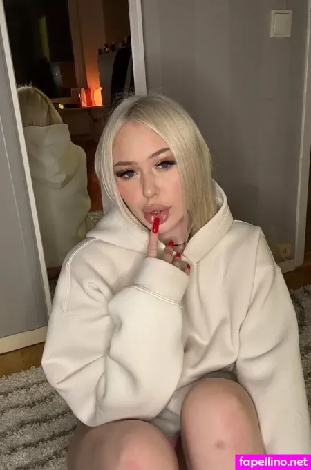 Littlestasia OnlyFans Thumbnail #ADLHwmkyG7