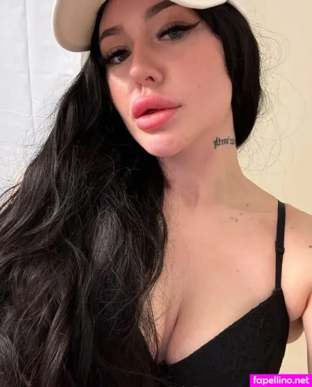 Littlestasia OnlyFans Thumbnail #fIzSOhEYE2