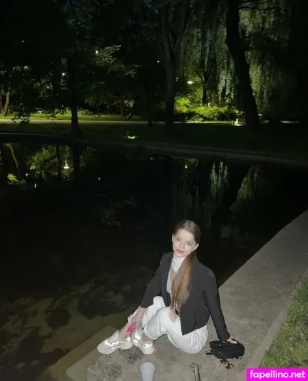 Littleteenvika OnlyFans Thumbnail #Bus3HhvU3S
